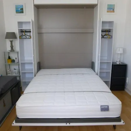 Studio Lumineux 250 M Digue , 28 M2, 2pers, Wifi *